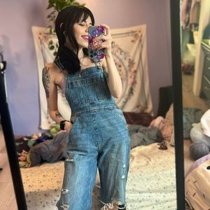 Meet your Posher, Holl